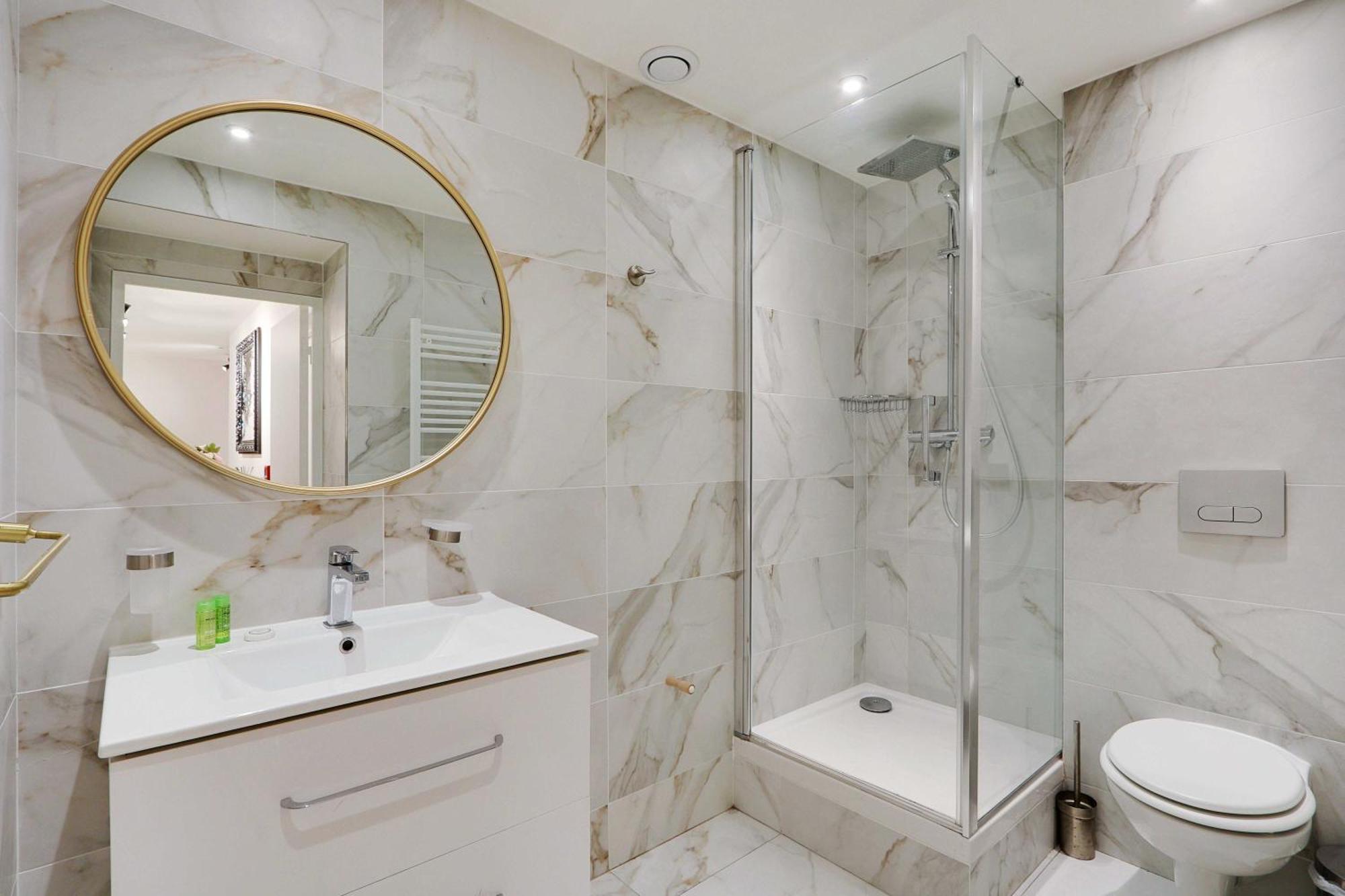 Intimate Apartment With Air Conditioner & Jacuzzi 2Br 6P Montmartre Parijs Buitenkant foto